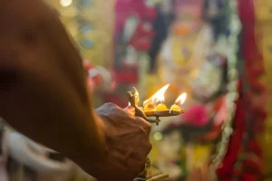 Aarti Image | Ayodhya Ram Temple Tour | eVisa Indians