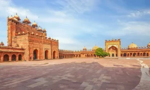 Fatehpur Sikri Image | Golden Triangle in India | India Tourist Visa